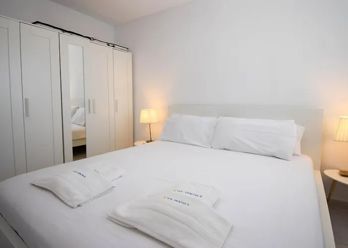 Ref 319 * Fuengirola